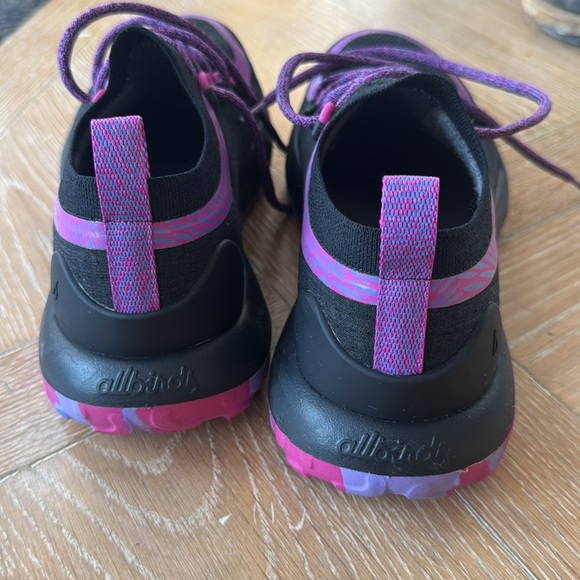 Allbirds Women's Trail Runners SWT - Picture 4 of 8